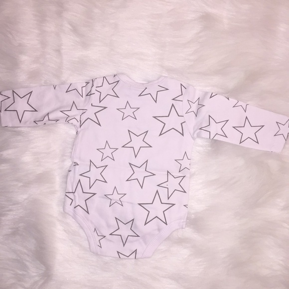 Last One - Newborn Boy 3-Piece Joggers Set (New) - Picture 4 of 8